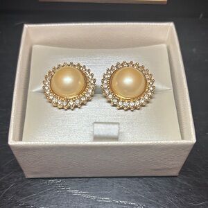 Elegant Gold tone Pearl Stud Earrings